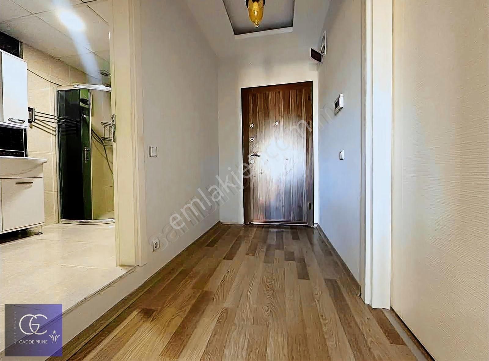 Cadde'den Doğalgazlı Asansörlü Geniş 1+1 Satılık Daire - Görsel 2