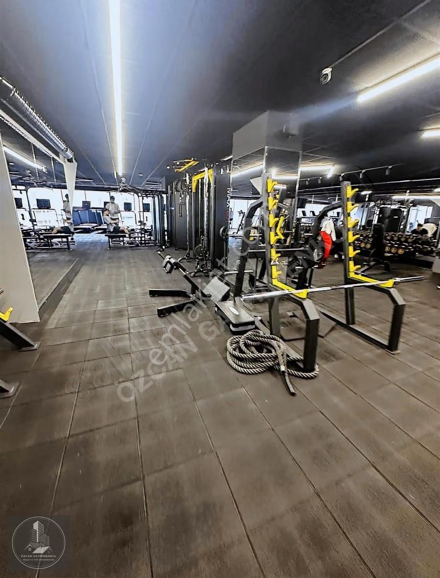 Dükkan Girne Caddesi Üzeri Satılık 500 M2 - Görsel 14