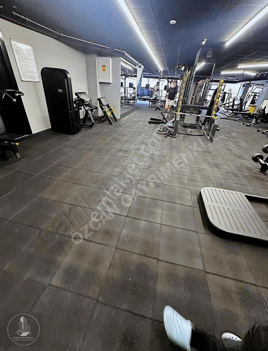Dükkan Girne Caddesi Üzeri Satılık 500 M2 - Görsel 12