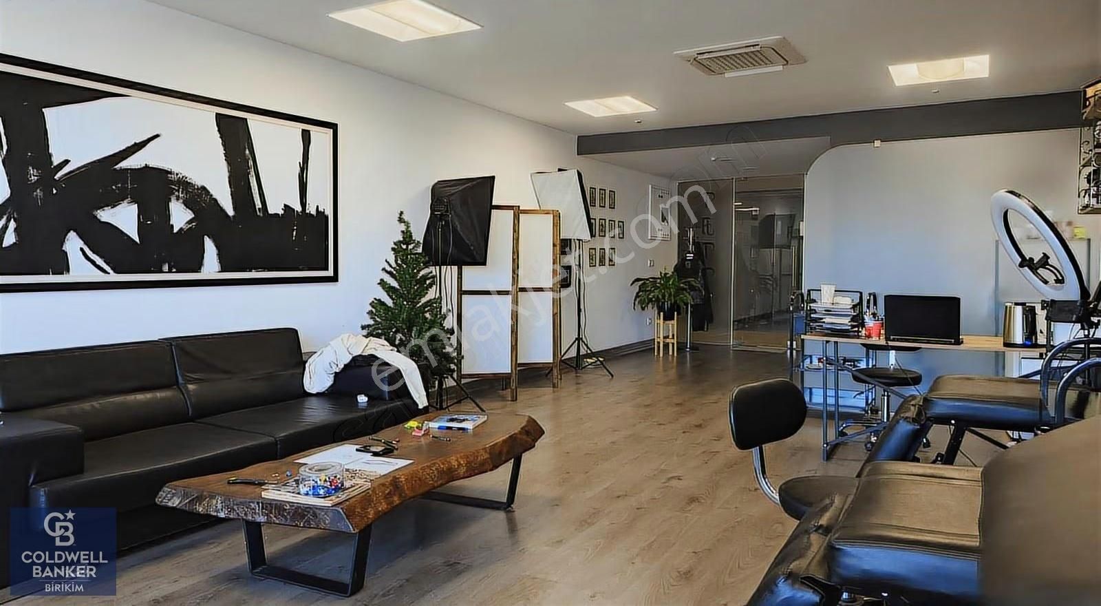 Sarphan Finanspark'ta Kiralık 50 M2 Ofis Katı - Görsel 4