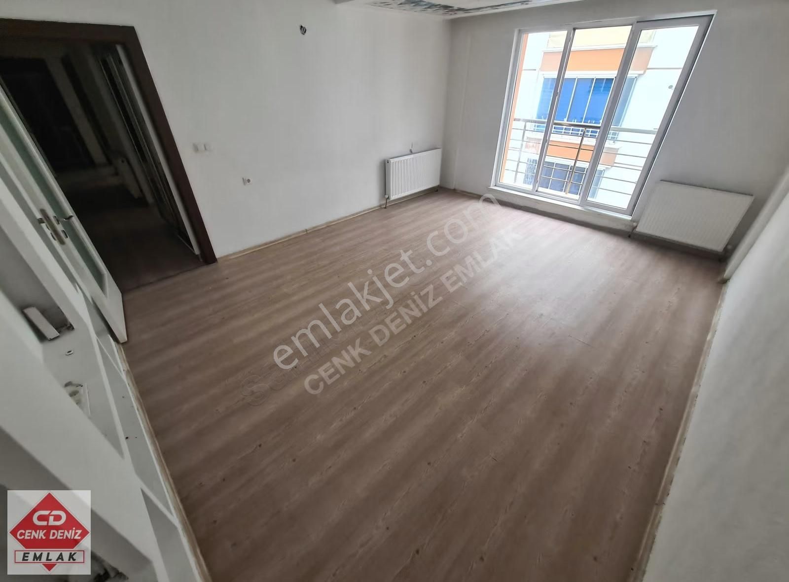 Şehit Kubilay'da Yeni Bina 3.katta Asansörlü Yapılı 2+1 Kiralık - Görsel 6