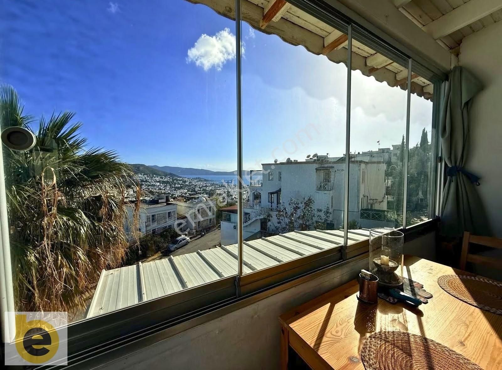 Yokuşbaşı'nda Deniz Ve Şehir Manzaralı Üst Kat 2+1 Satılık Daire - Görsel 11