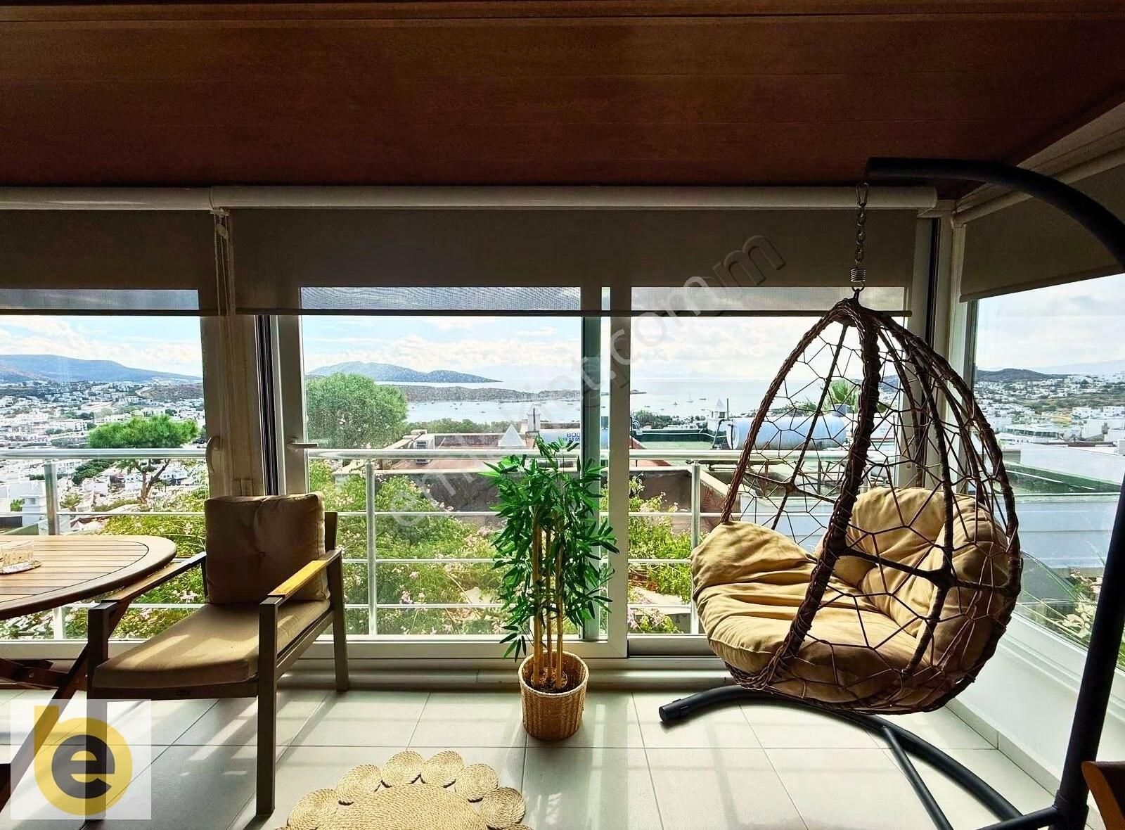 Bitez'de Deniz Ve Şehir Manzaralı, Bahçeli 3+1 Satılık Dubleks - Görsel 3