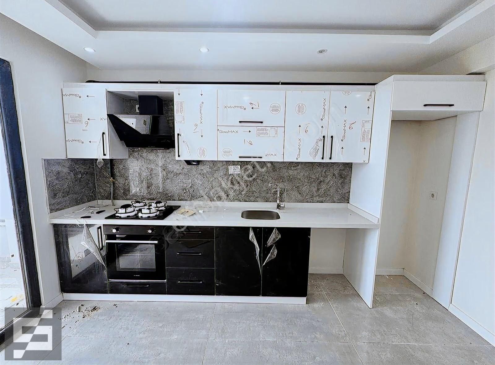 Sancak Emlaktan Hendek Köprübaşı Mahallesinde Satılık Lüx 3+1 - Görsel 17