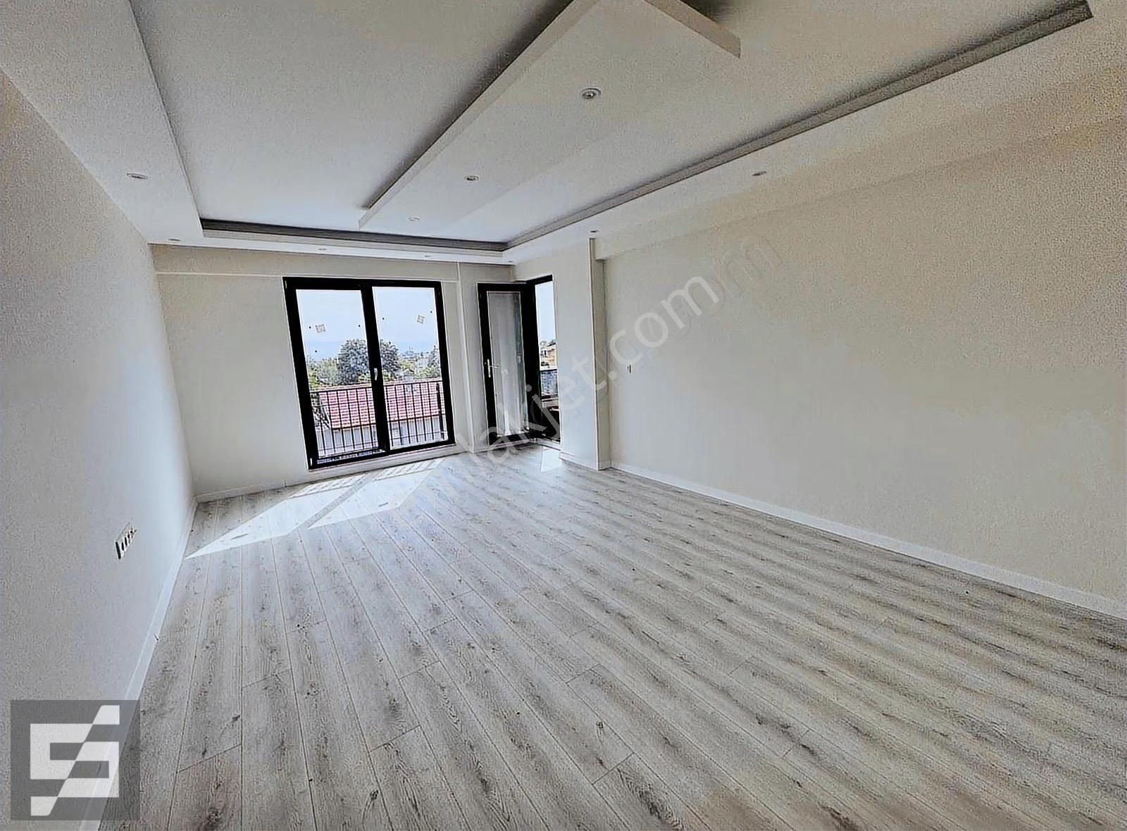 Sancak Emlaktan Hendek Köprübaşı Mahallesinde Satılık Lüx 3+1 - Görsel 8