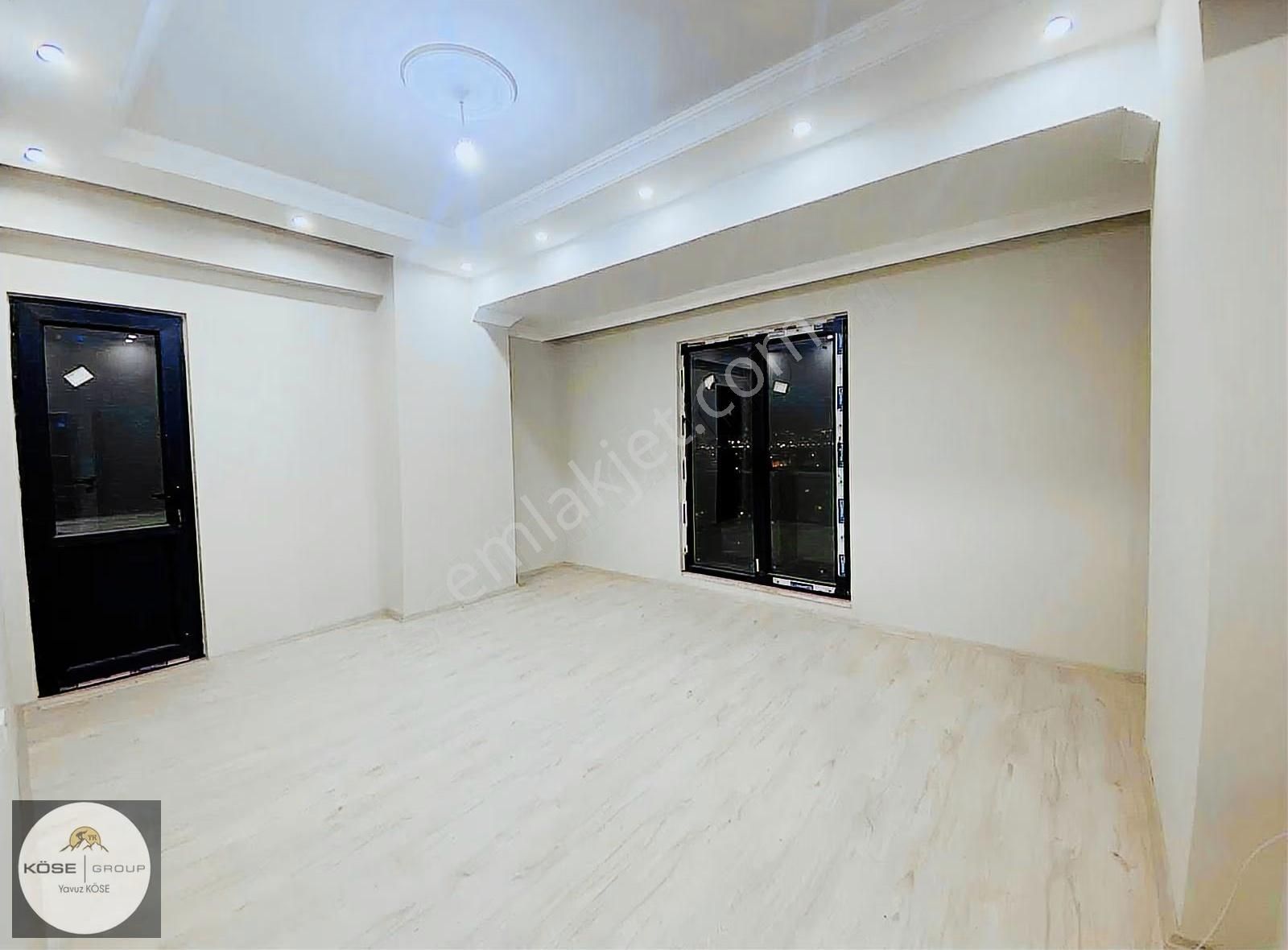 Darıca Kazımkarabekirde Şehir Manzaralı Satılık 2+1 Arakat Daire