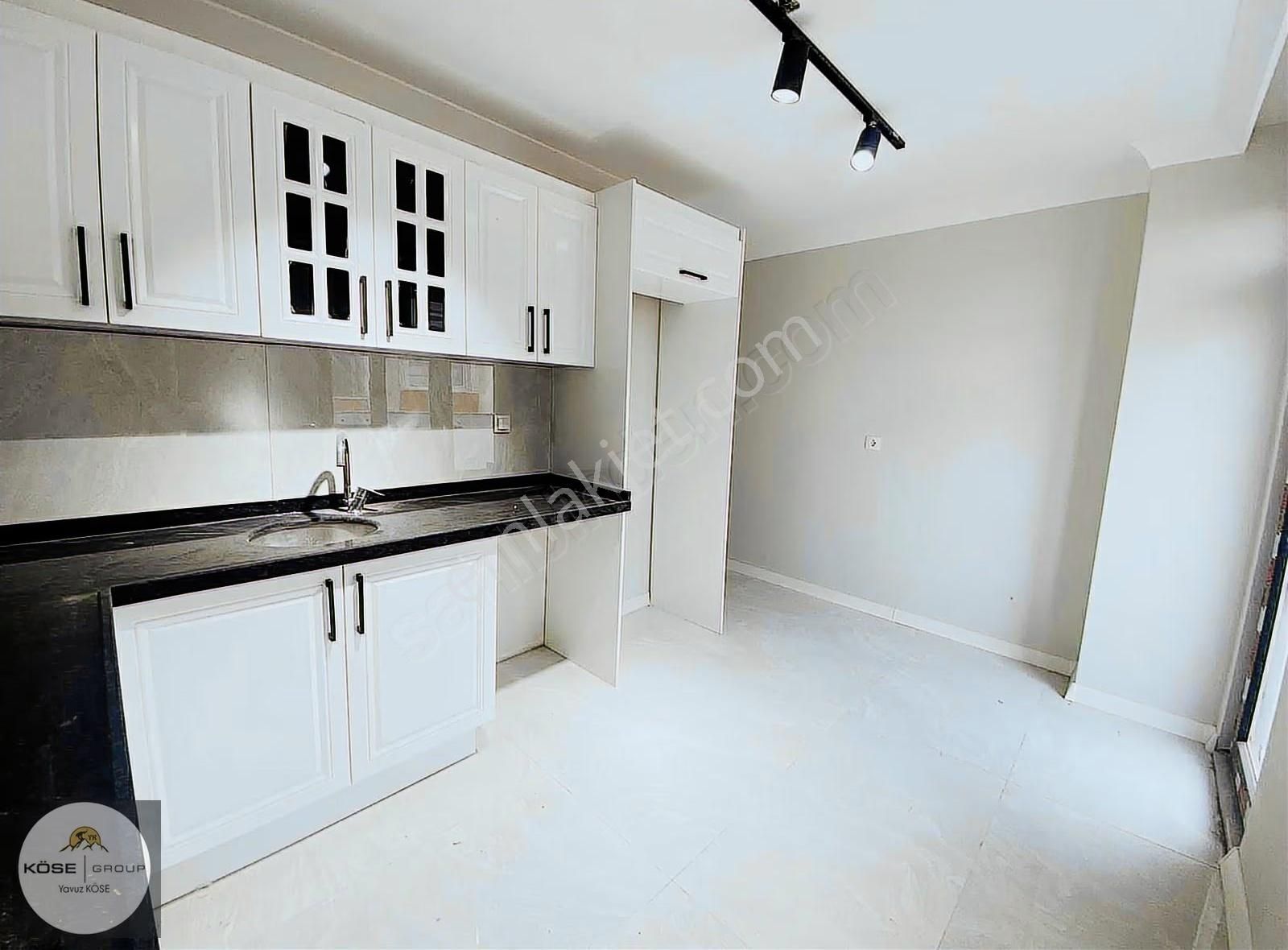 Darıca Battalgazi Caddesinde Satılık 3+1 Arakat Daire !!! 130 M2 - Görsel 6