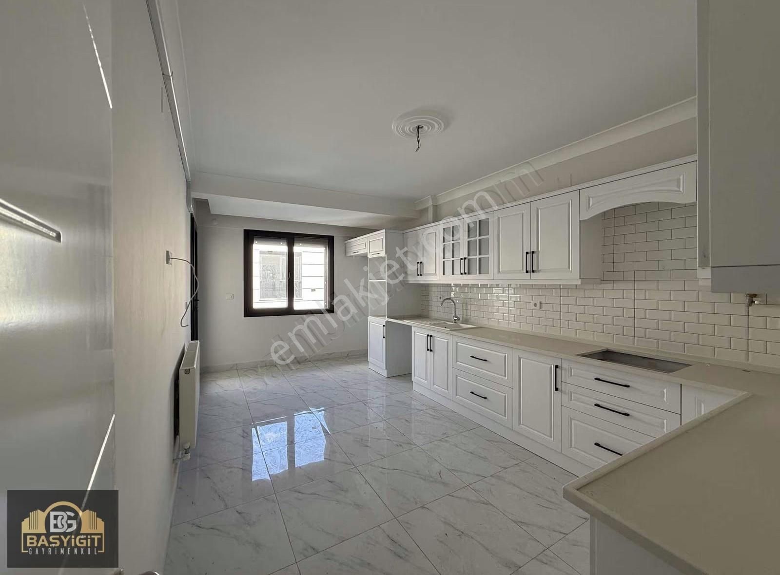 Hürriyet Mah.arakat 3+1,150m2 Çift Balkon,e.banyolu Sıfır Daire - Görsel 17