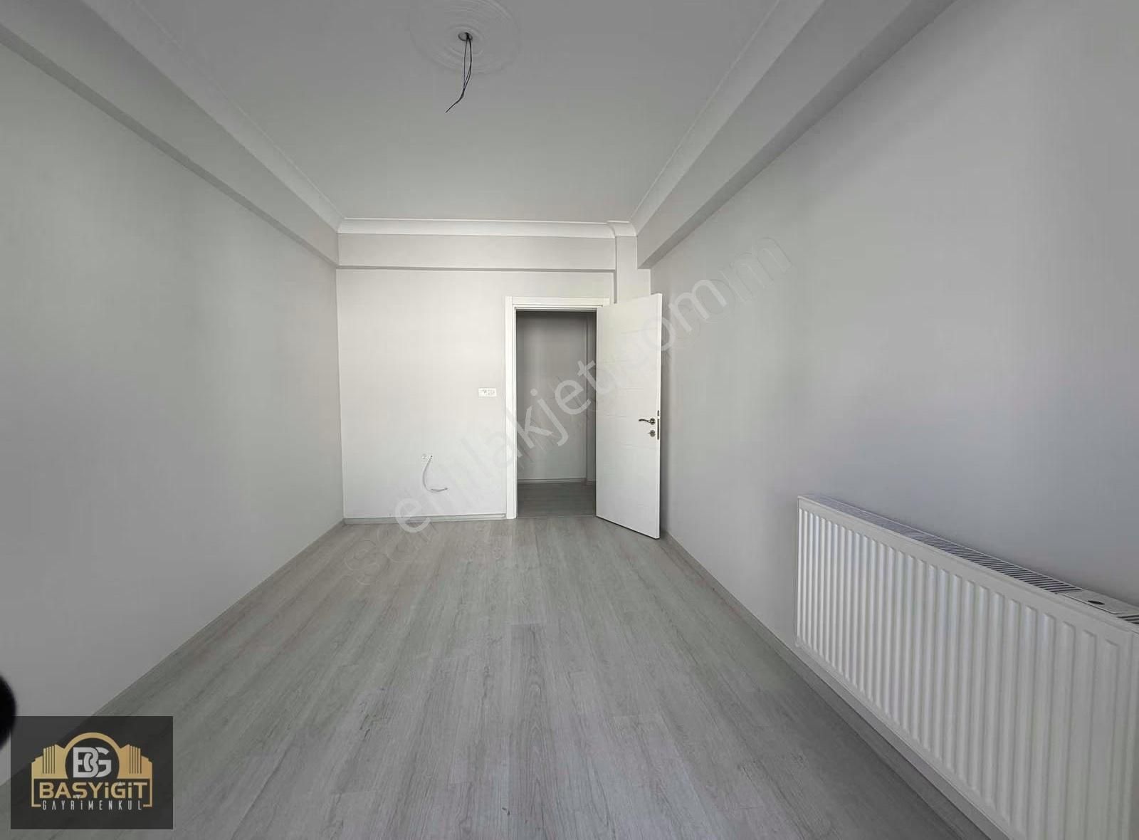 Hürriyet Mah.arakat 3+1,150m2 Çift Balkon,e.banyolu Sıfır Daire - Görsel 11