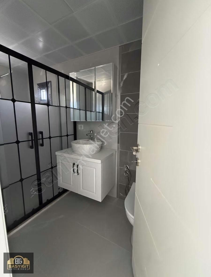 Hürriyet Mah.5+1,280m2 Geniş Teraslı Satılık Sıfır Dubleks - Görsel 30