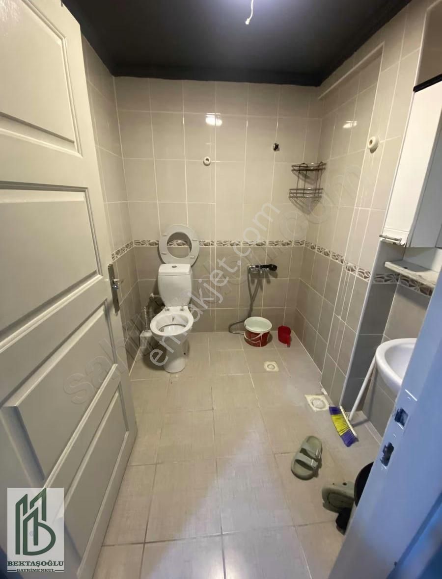 Gaziosmanpaşada 1. Kat 110 M² Eşyalı 2+1 | - Görsel 3