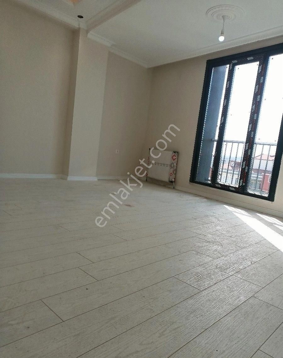 Arnavutköy Taşoluk Mahallesi'nde Satılık 2+1 85 Metre Ara Kat Daire Sıfır Bina - Görsel 4