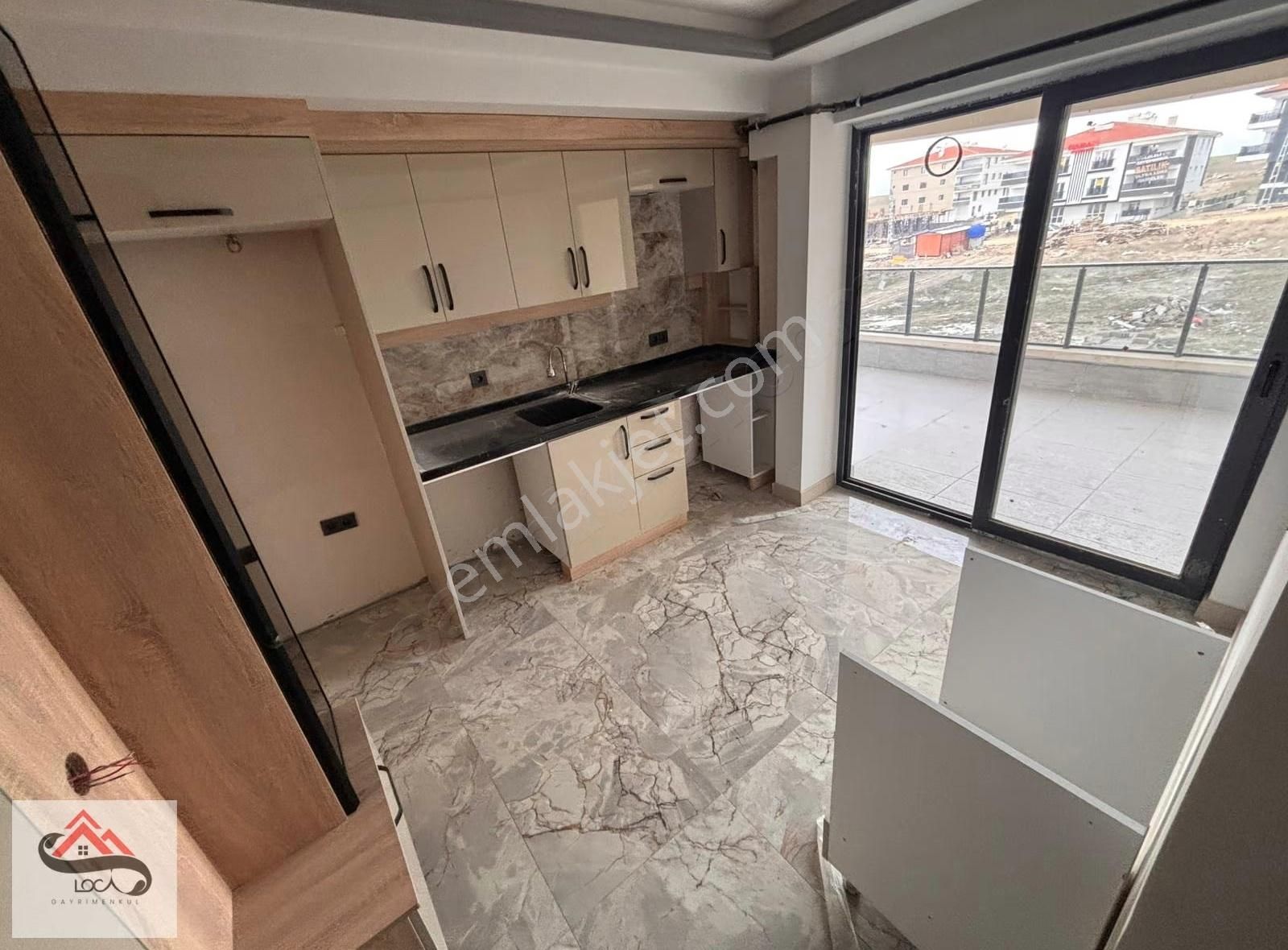 Loca'dan 29 Ekim'de Ara Kat 3+1 Park Cepheli 110m² Yapılı Daire - Görsel 5