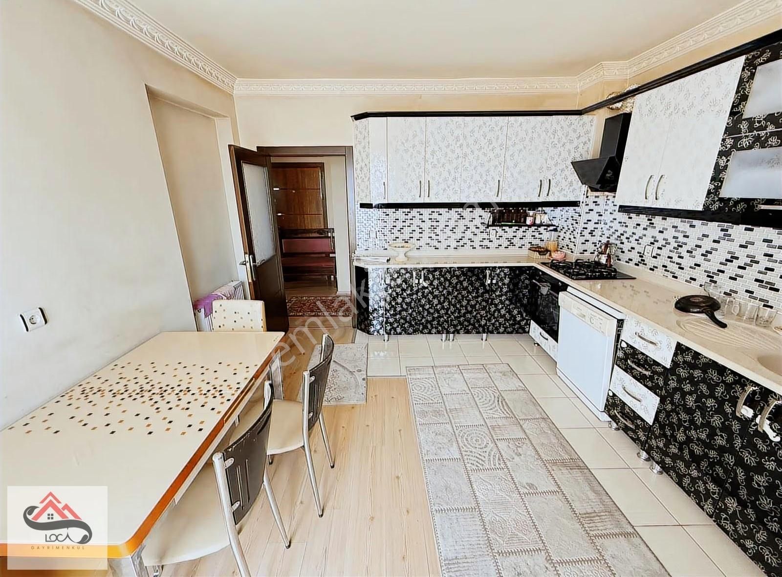 Ana Cadde Üzeri 2+1 Asansörlü Teraslı Full+full Eşyalı Kiralık - Görsel 19