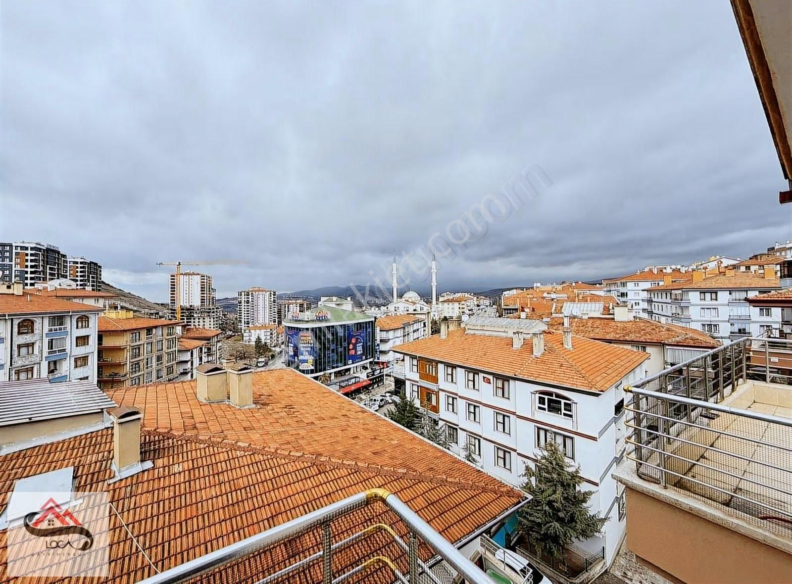 Ana Cadde Üzeri 2+1 Asansörlü Teraslı Full+full Eşyalı Kiralık - Görsel 4