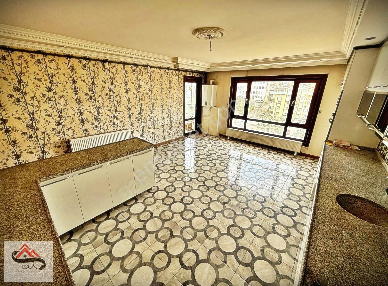 4+1 Yozgat Bulvarı Üzerinde 3 Banyolu 30 M2 Mutfaklı Asansörlü