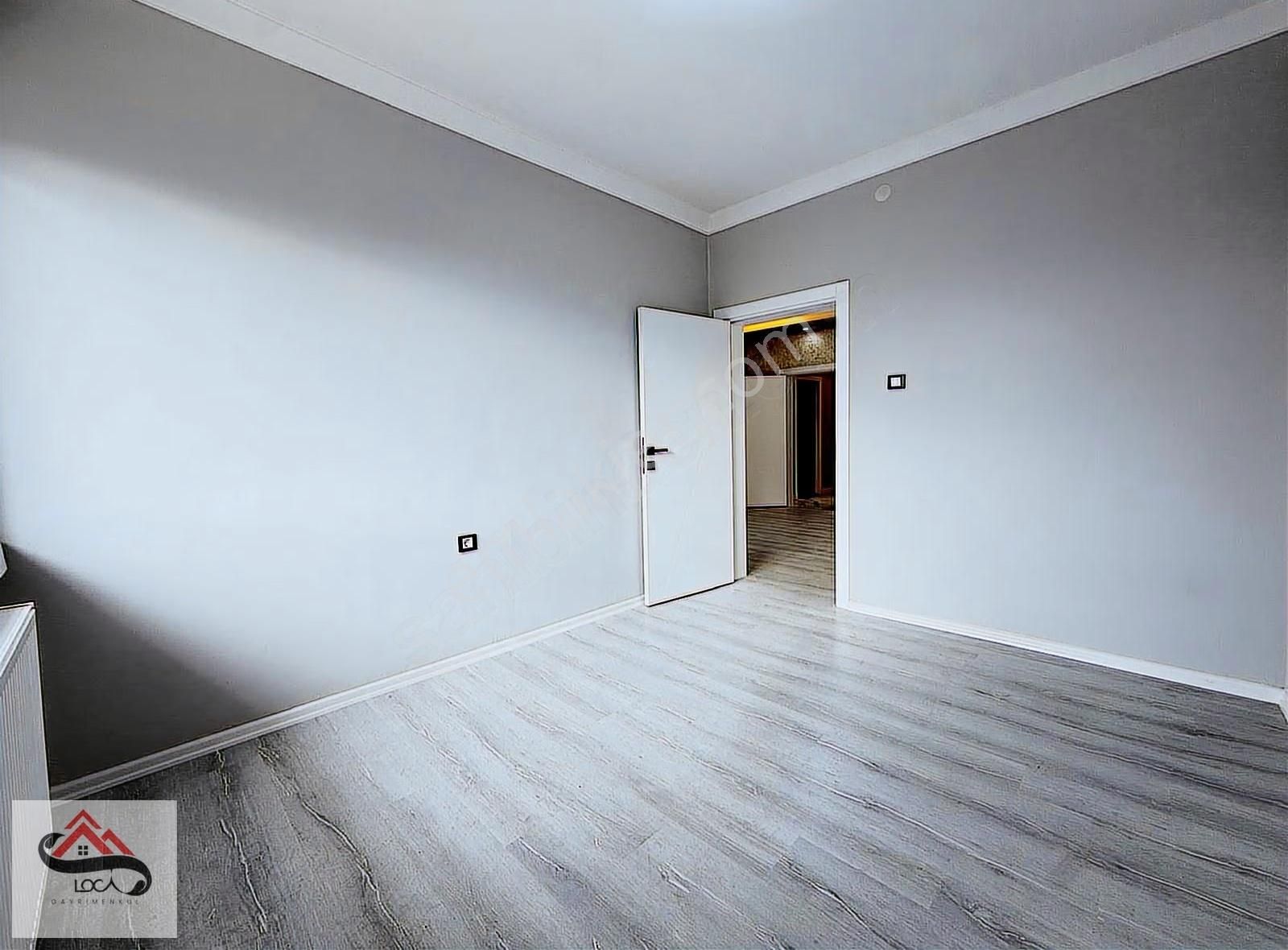 Tepebaşında Manzaralı Ara Kat 3+1 125m² Full Yapılı Satılk Daire - Görsel 15
