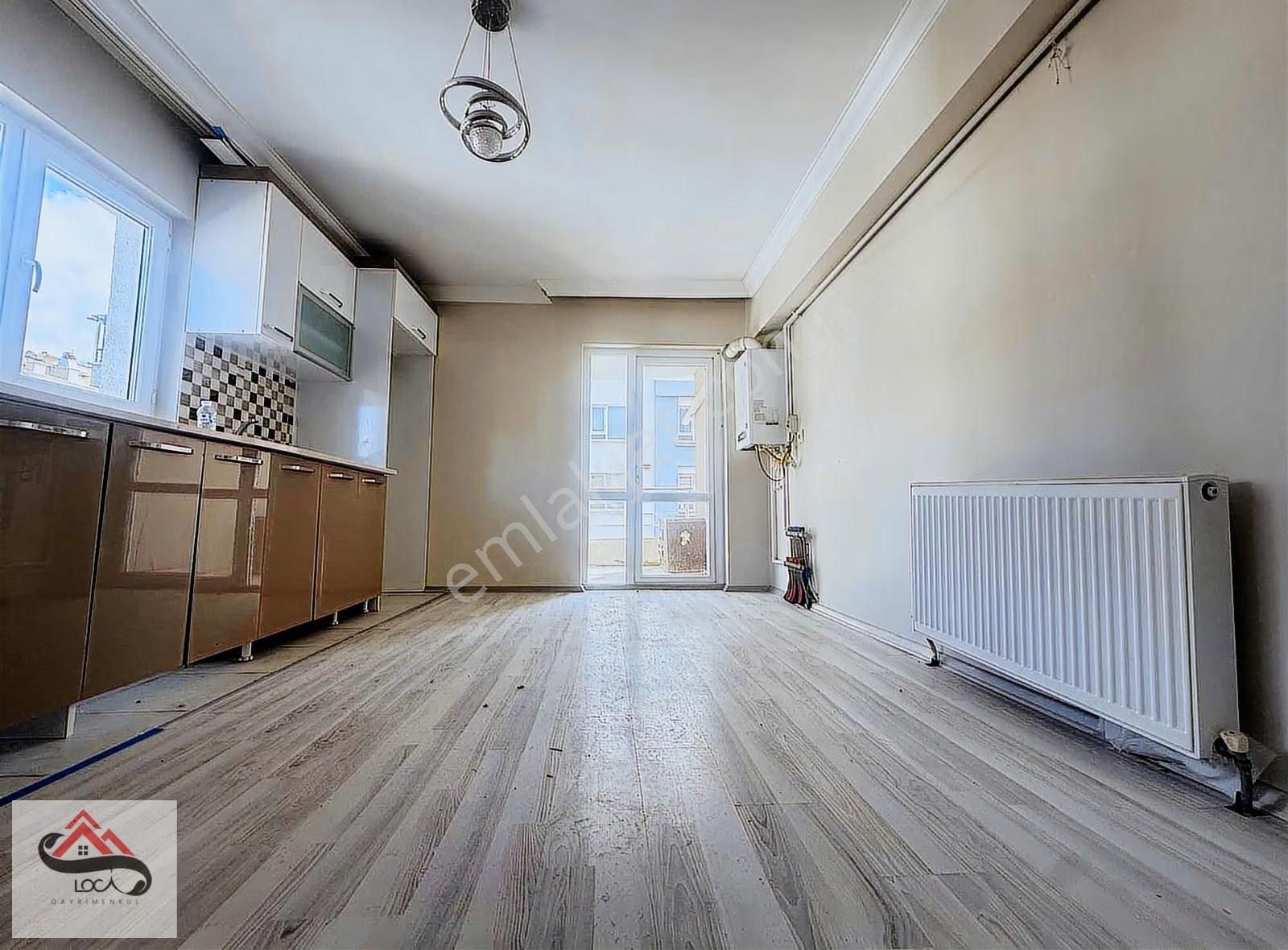 Ana Cadde Yakını 3+1 Site Daire Emsali 140m2 Net Kullanım Alanı - Görsel 4