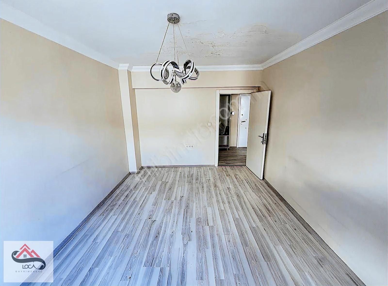 Ana Cadde Yakını 3+1 Site Daire Emsali 140m2 Net Kullanım Alanı - Görsel 11