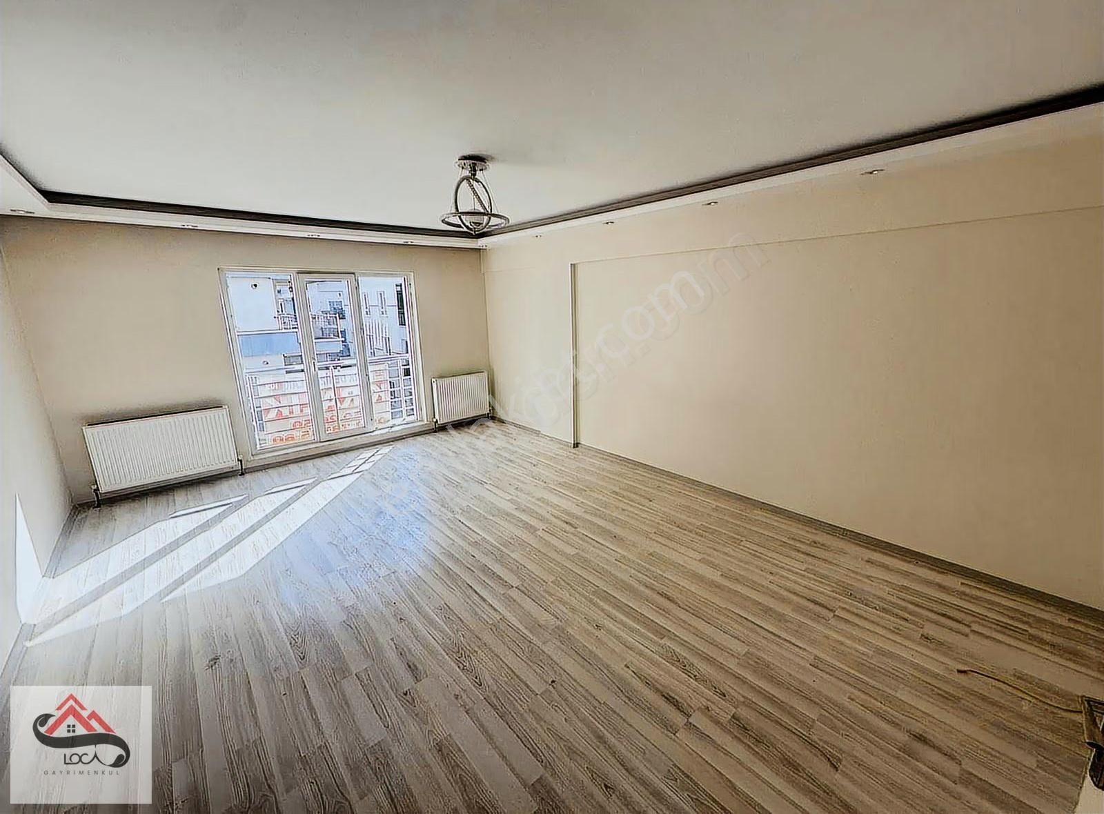 Ana Cadde Yakını 3+1 Site Daire Emsali 140m2 Net Kullanım Alanı - Görsel 23