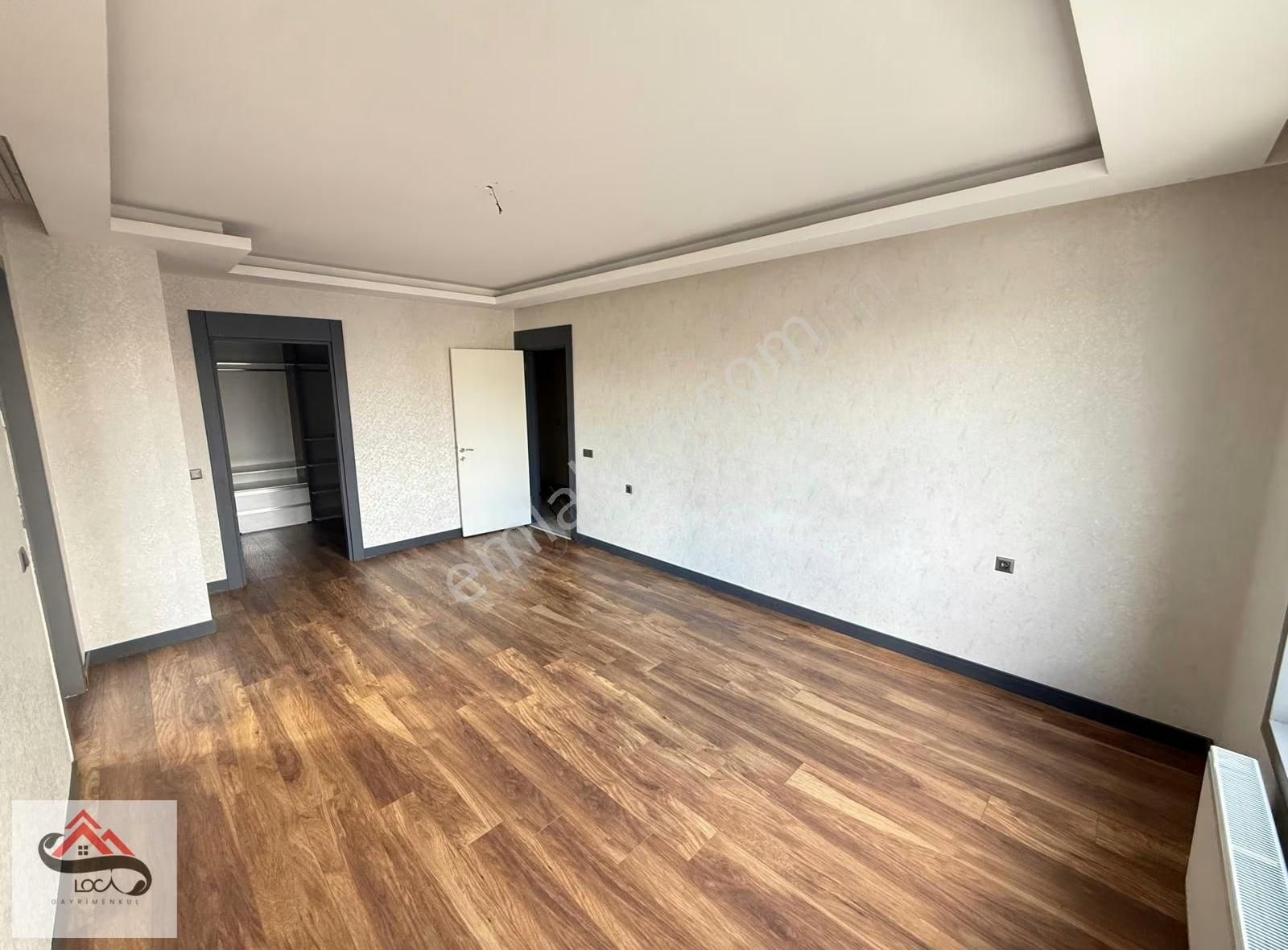 Kavi Palas Sitesinde 4+1 250m² Y.olimpik Yüzme Havuzlu Kiralık - Görsel 4