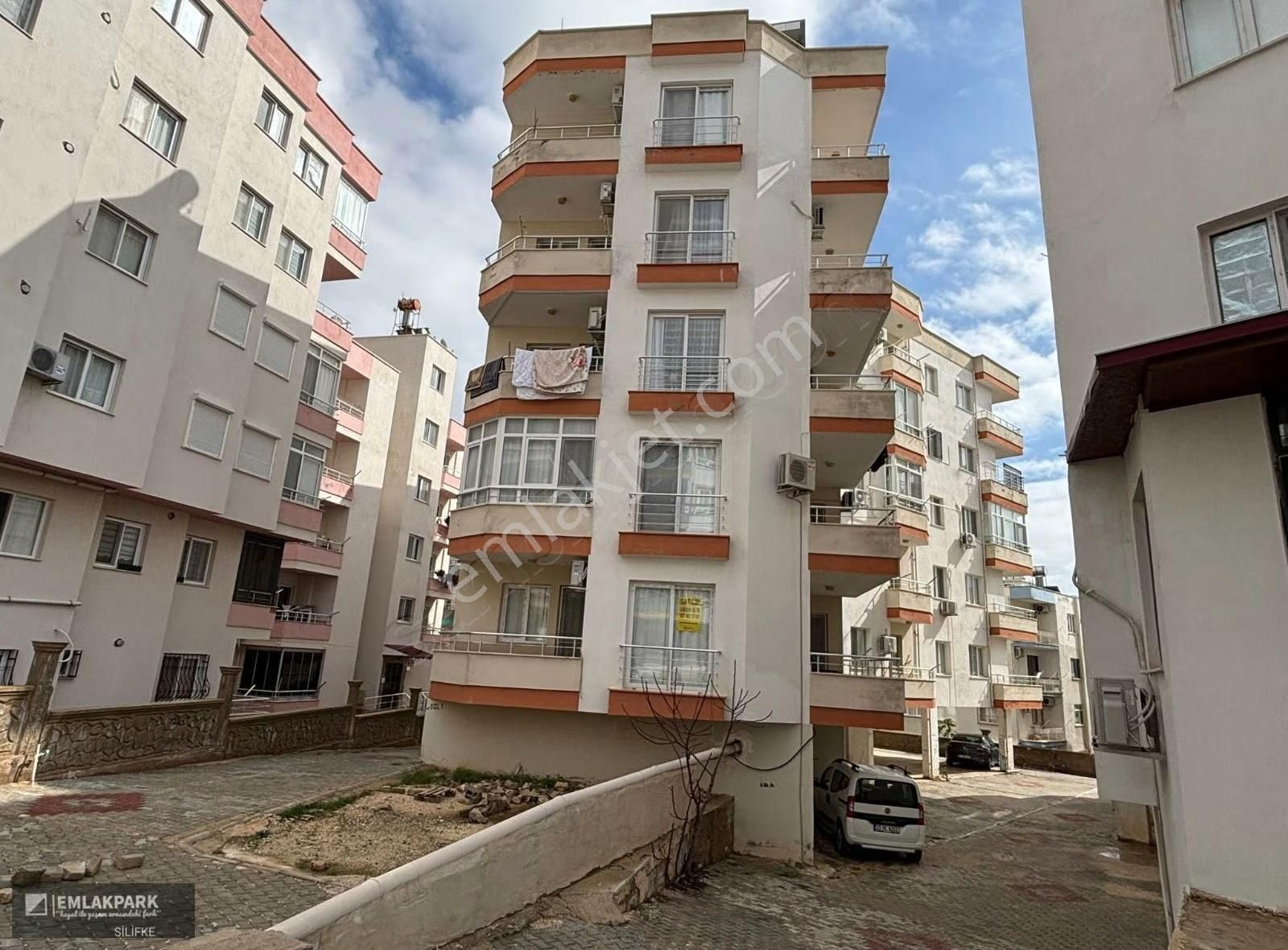 Emlakparkdan Satılık Taşucu Merkezde Geniş Daire - Görsel 9