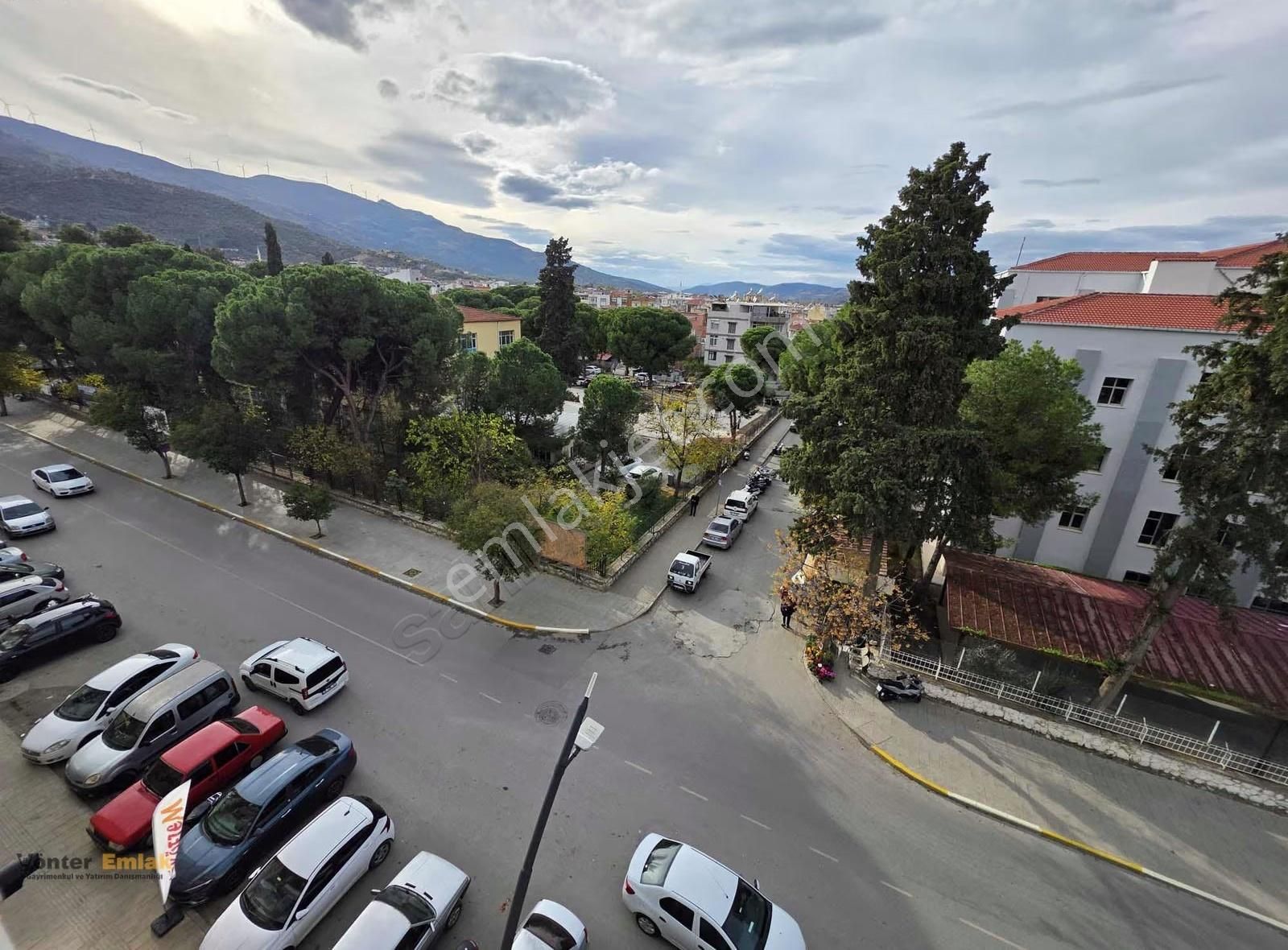 Yönter Emlak'tan Orta Park Yakını 3+1 Asansörlü Daire - Görsel 5