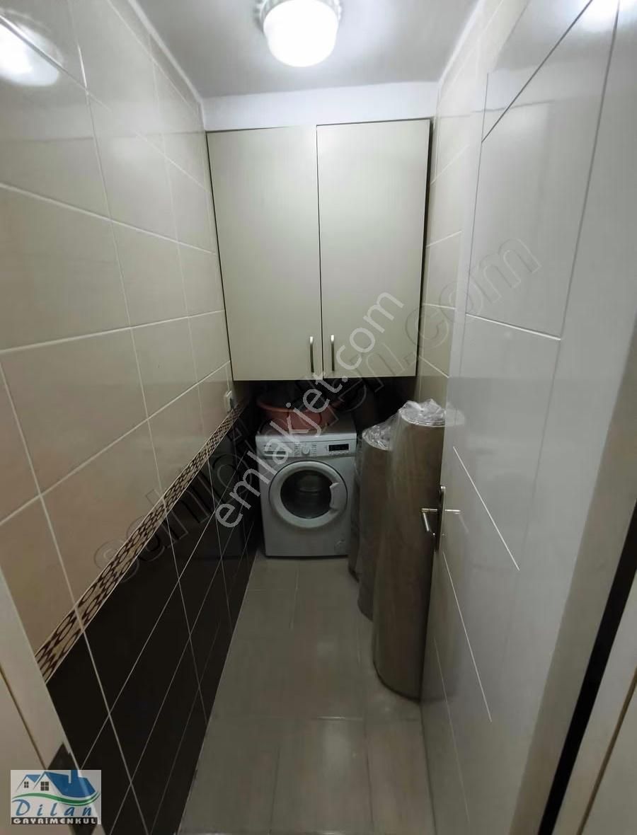 Aile Apartmanında Metrobüse Yürüme Mesafesinde 3+1 Kiralık - Görsel 8