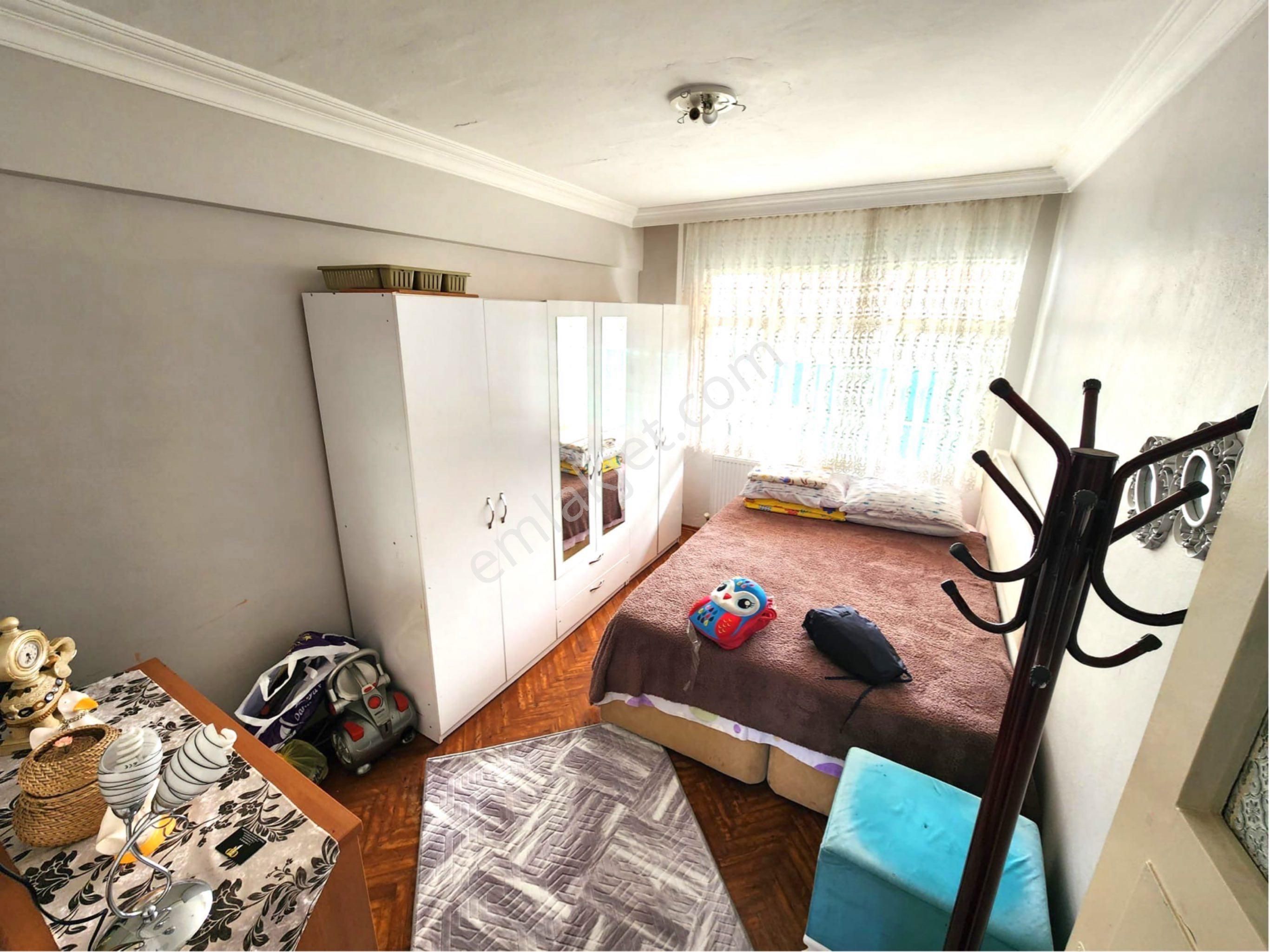 Tırpan Gayrimenkulden Ömerbey Mah.2+1 100m2 Kısmi Deniz Manzaralı Eşyalı Kiralık Daire - Görsel 9