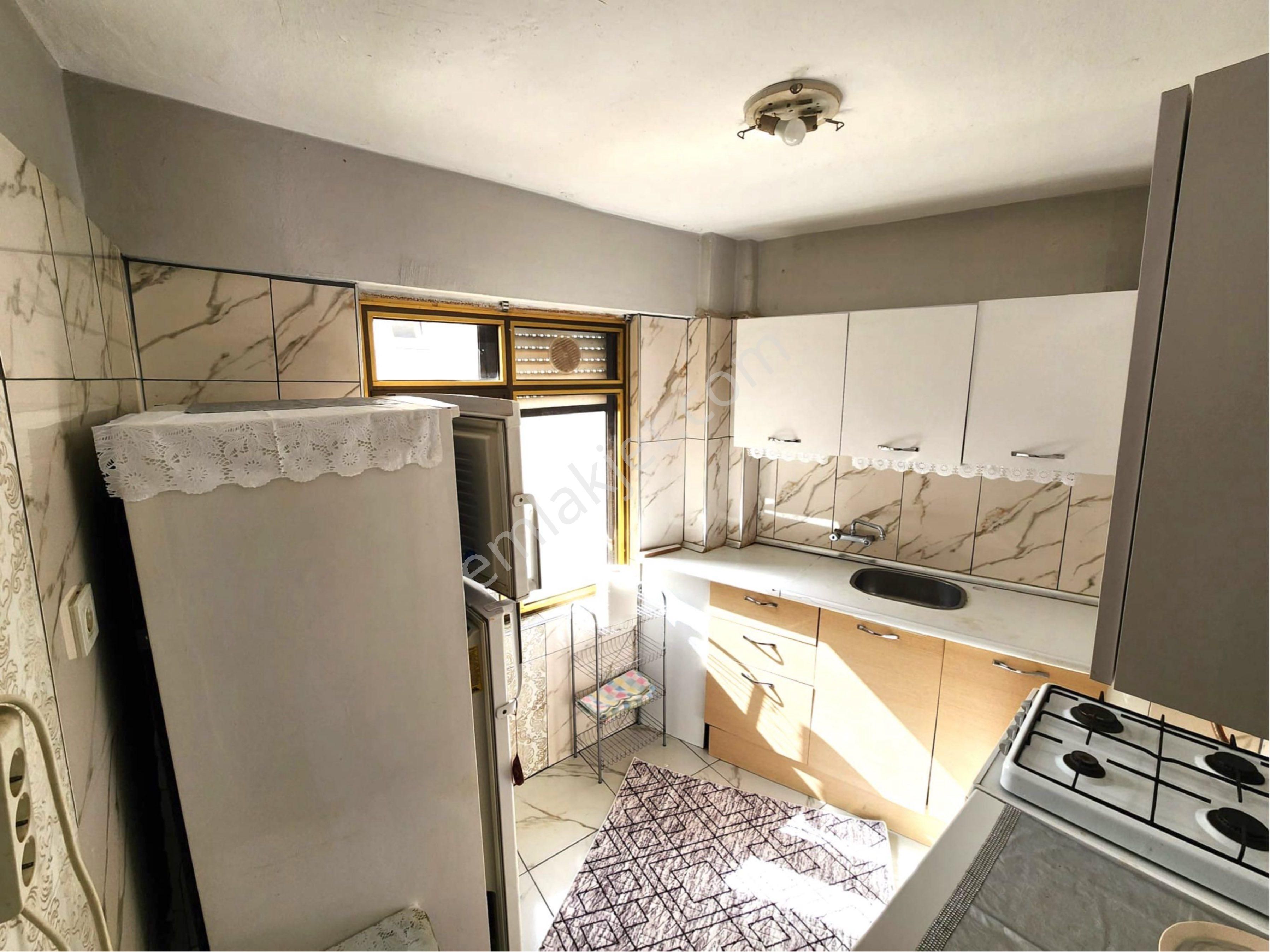 Tırpan Gayrimenkulden Ömerbey Mah.2+1 100m2 Kısmi Deniz Manzaralı Eşyalı Kiralık Daire - Görsel 6