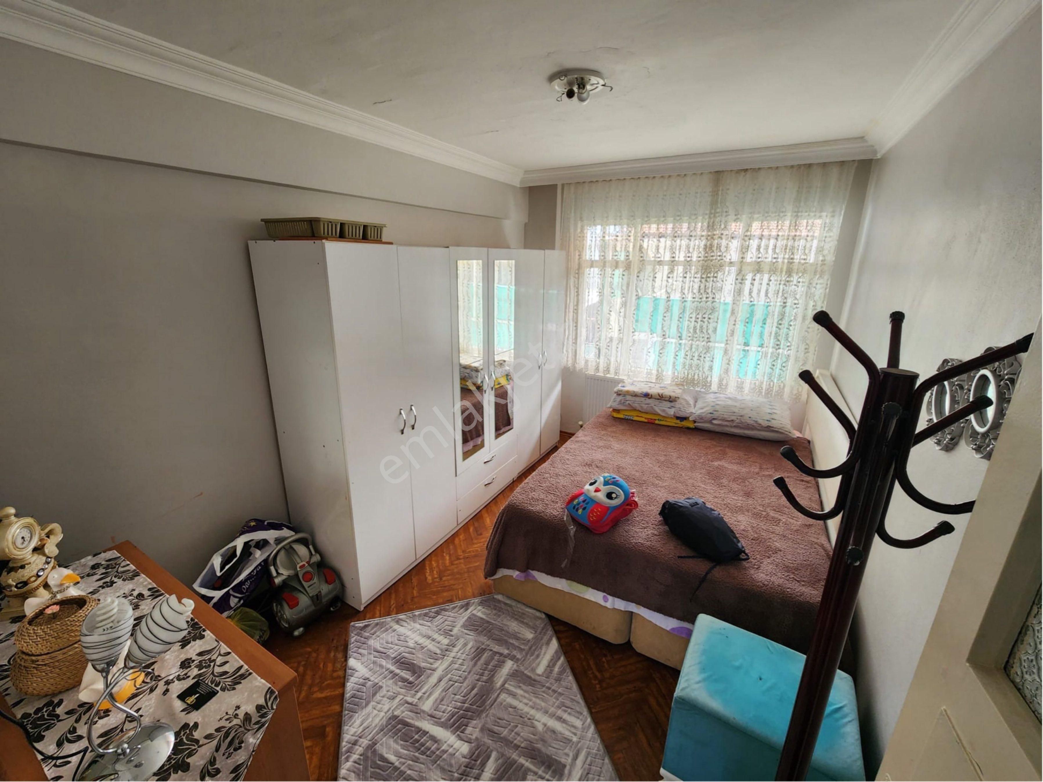 Tırpan Gayrimenkulden Ömerbey Mah.2+1 100m2 Kısmi Deniz Manzaralı Eşyalı Kiralık Daire - Görsel 15