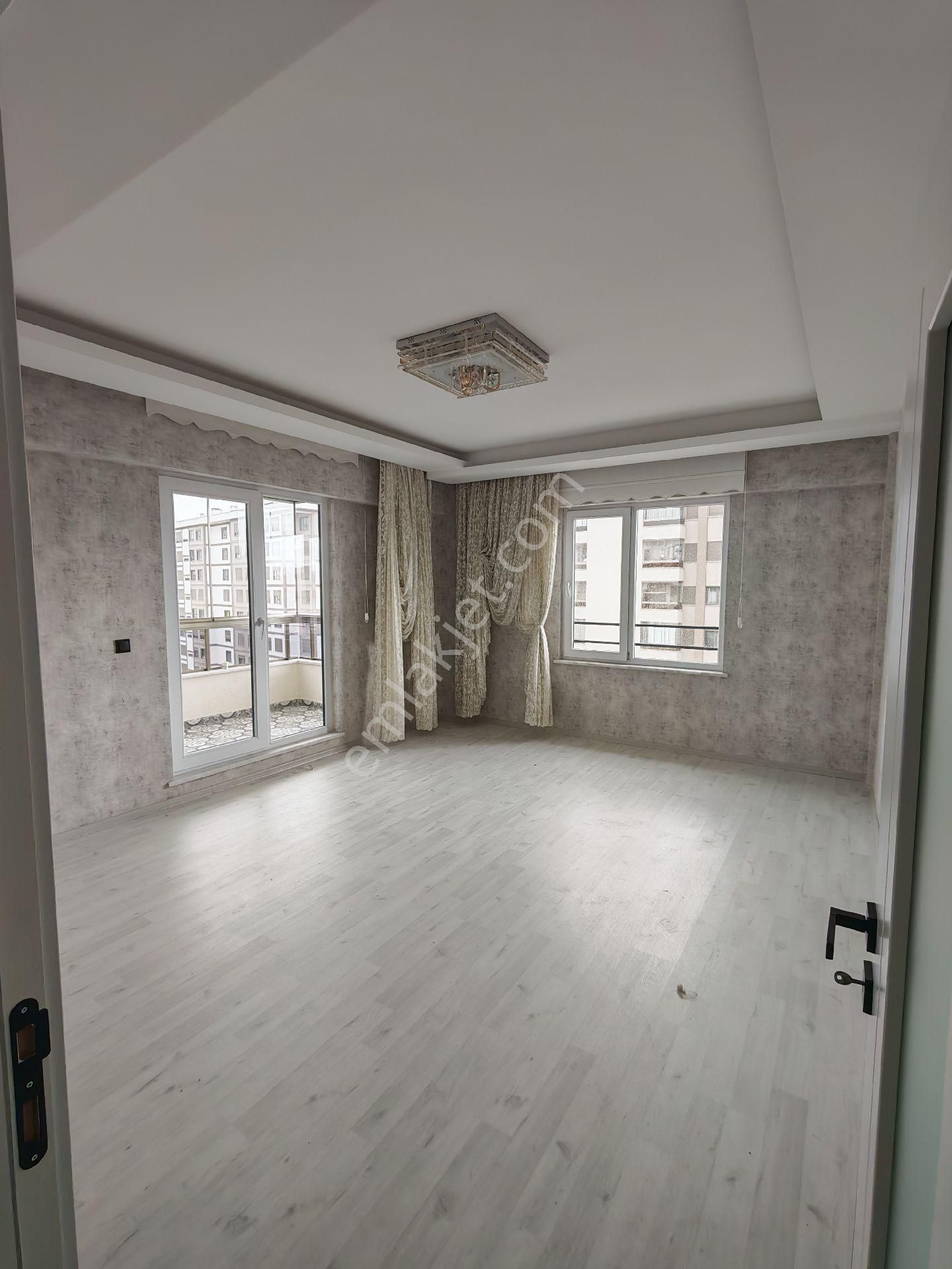 Hocacihanda Kiralık 3+1 Lüks Daire - Görsel 2