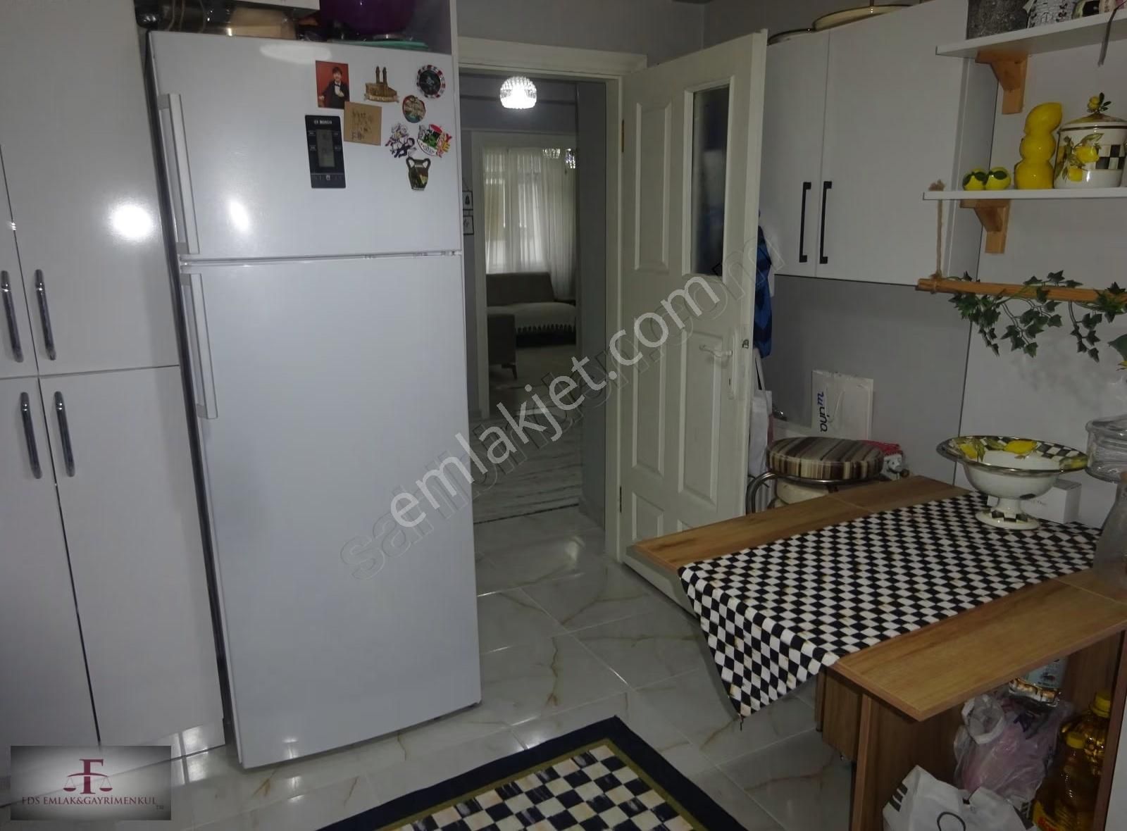 Bahçelievler Yenibosna Çobançeşme Mah Satılık 2+1 Daire - Görsel 24