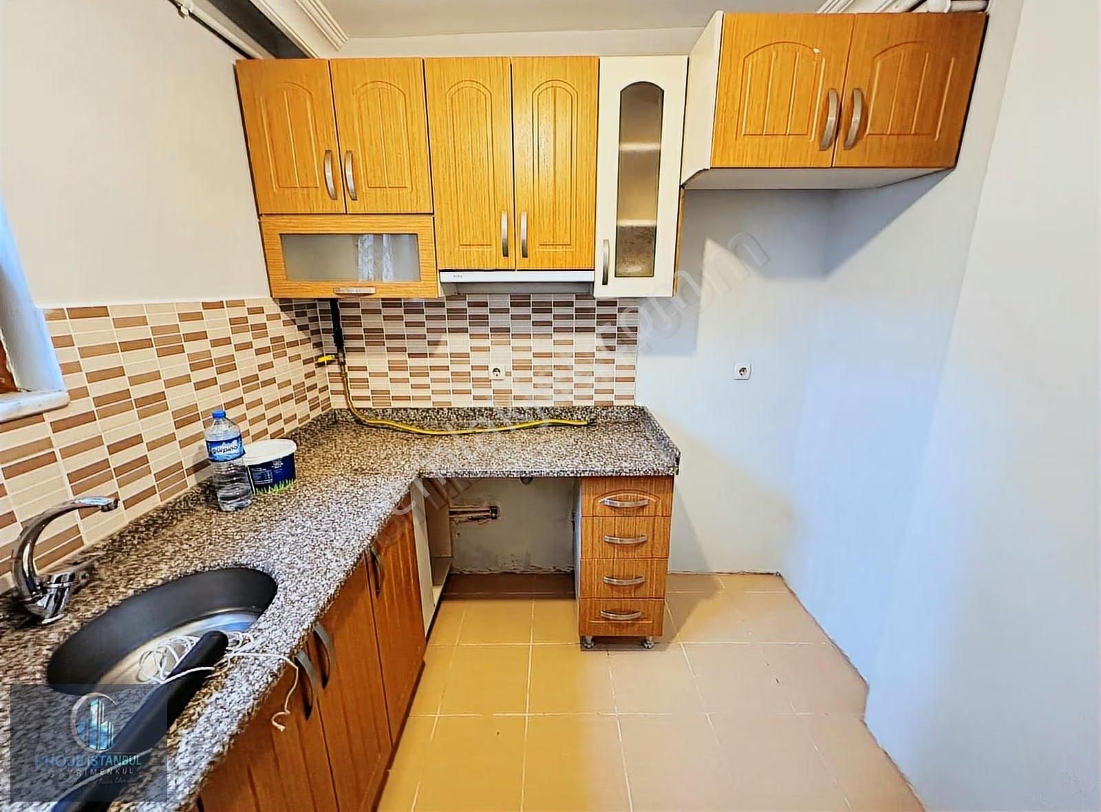 Özel Teraslı Ataşehir Kayışdağında Kiralık 1+1 Daire - Görsel 3