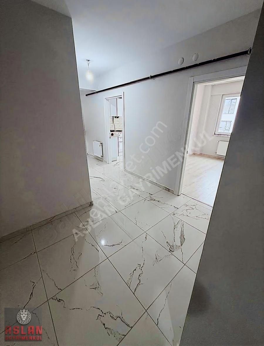 Aslan Emlak Gayrimenkulden Kiralık Çamlıca Site İçi 3+1 - Görsel 8