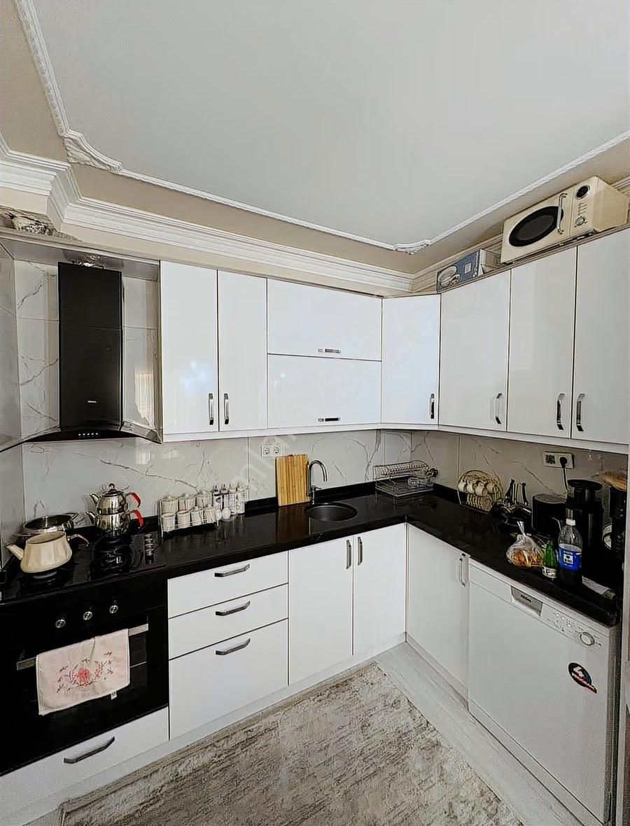 My Gayrimenkul'den Hacıilyas'ta Yenilenmiş Geniş 3+1 Daire - Görsel 11