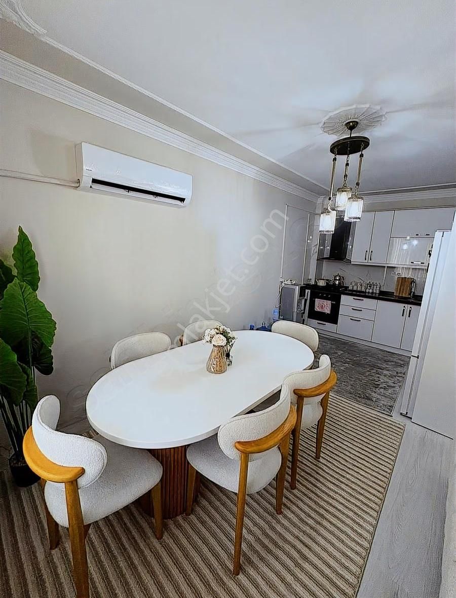 My Gayrimenkul'den Hacıilyas'ta Yenilenmiş Geniş 3+1 Daire - Görsel 17