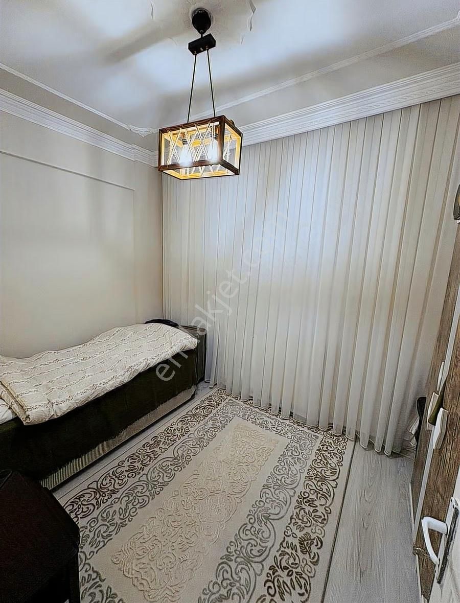 My Gayrimenkul'den Hacıilyas'ta Yenilenmiş Geniş 3+1 Daire - Görsel 4