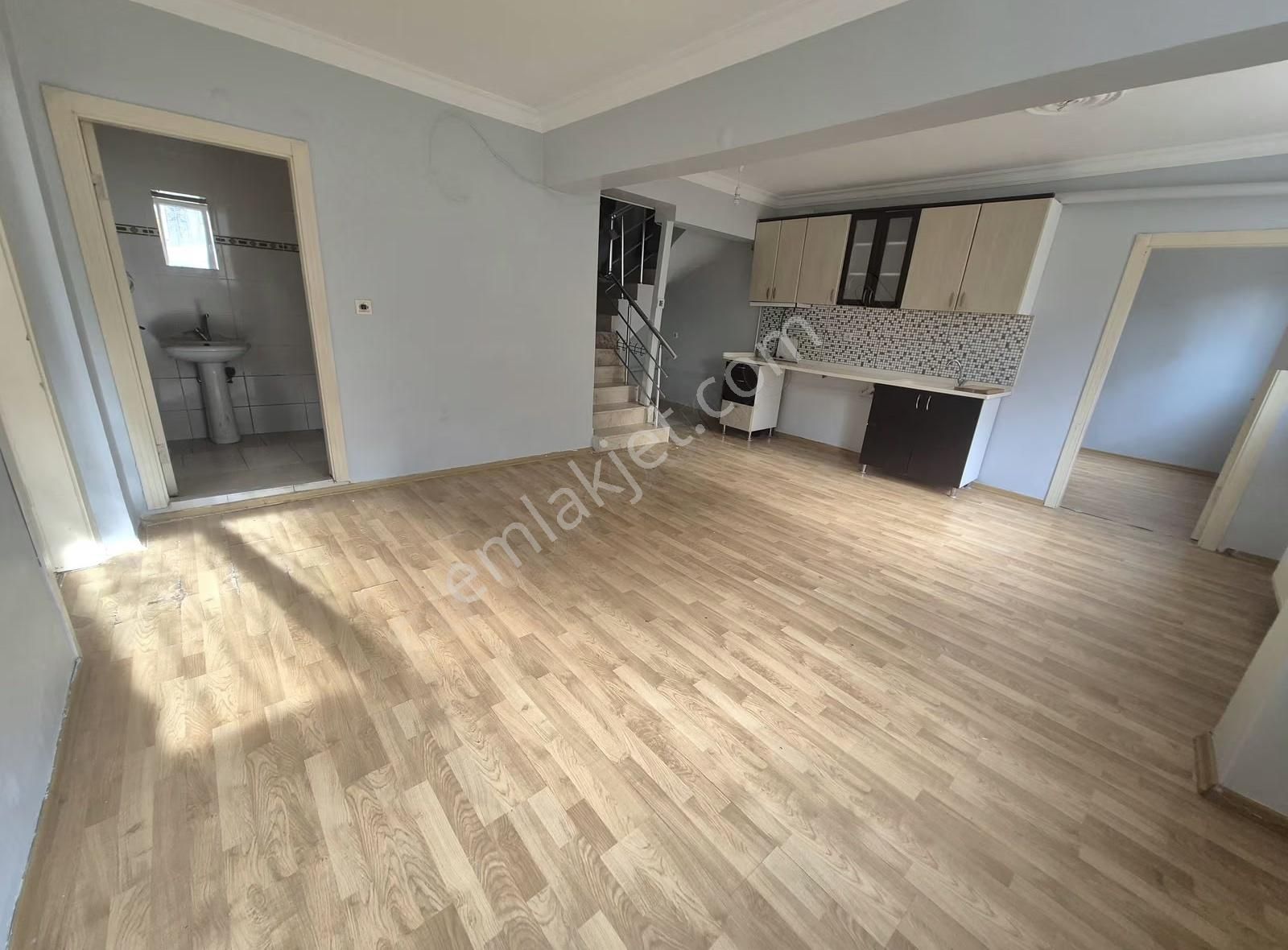 5+2 Dubleks Daire, 170m², Güney Cephe Konforlu Yaşam Alanı - Görsel 14