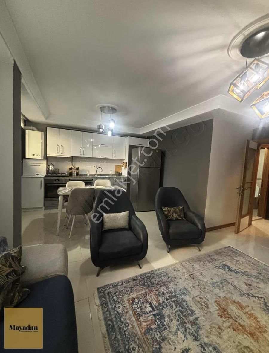 Mayadan Gyo Adalet Caddesinde Eşyalı Satılık 2+1 Daire - Görsel 11
