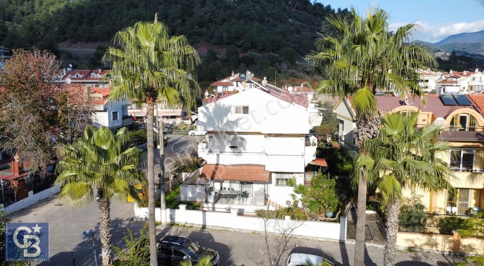 Marmaris Armutalan'da 5+1 Tripleks Müstakil Bahçeli Satılık Ev