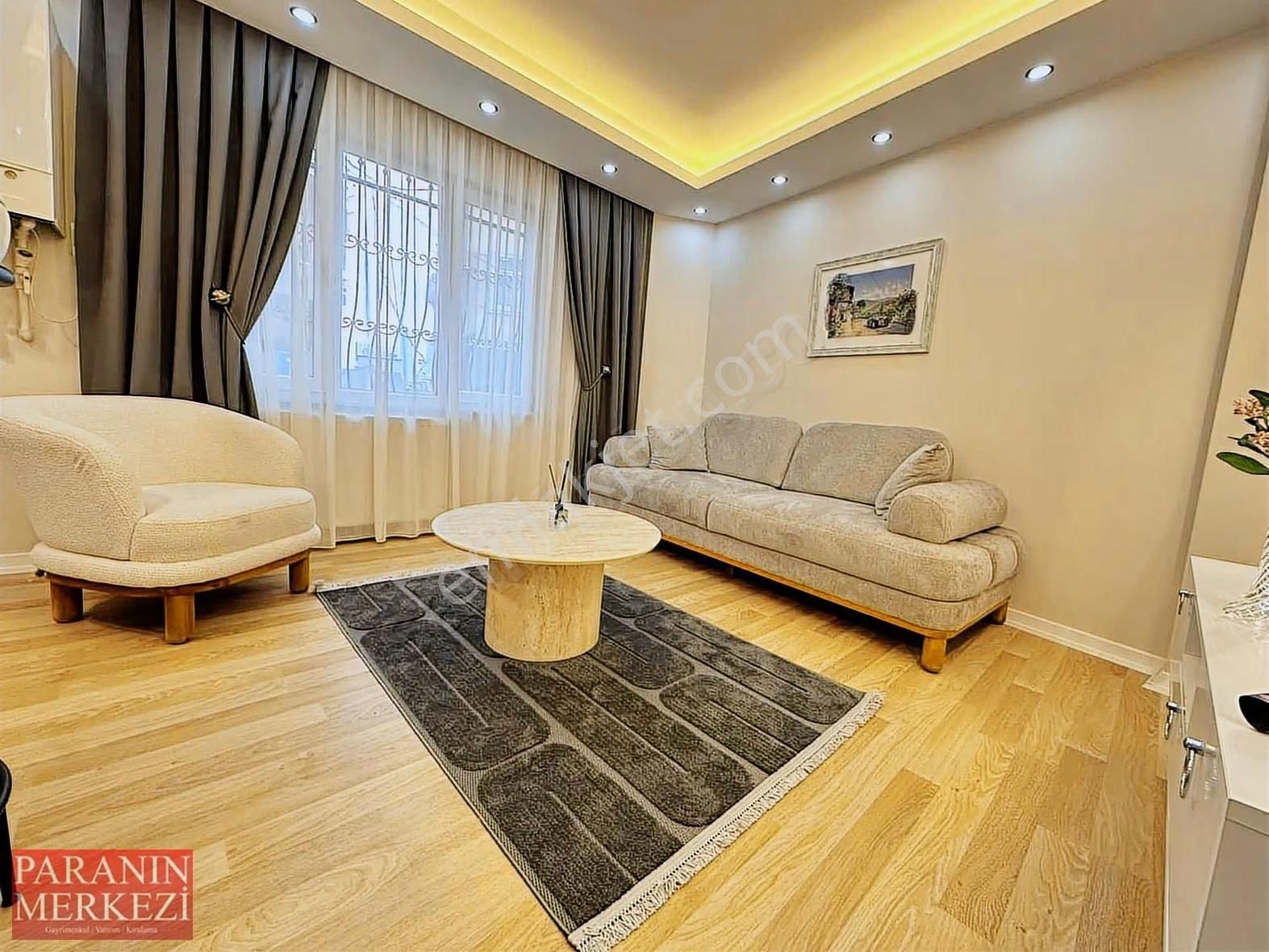 Para'dn Cadde Üzerinde Sıfır Lüks Eşyalı Ferah 1+1 Daire