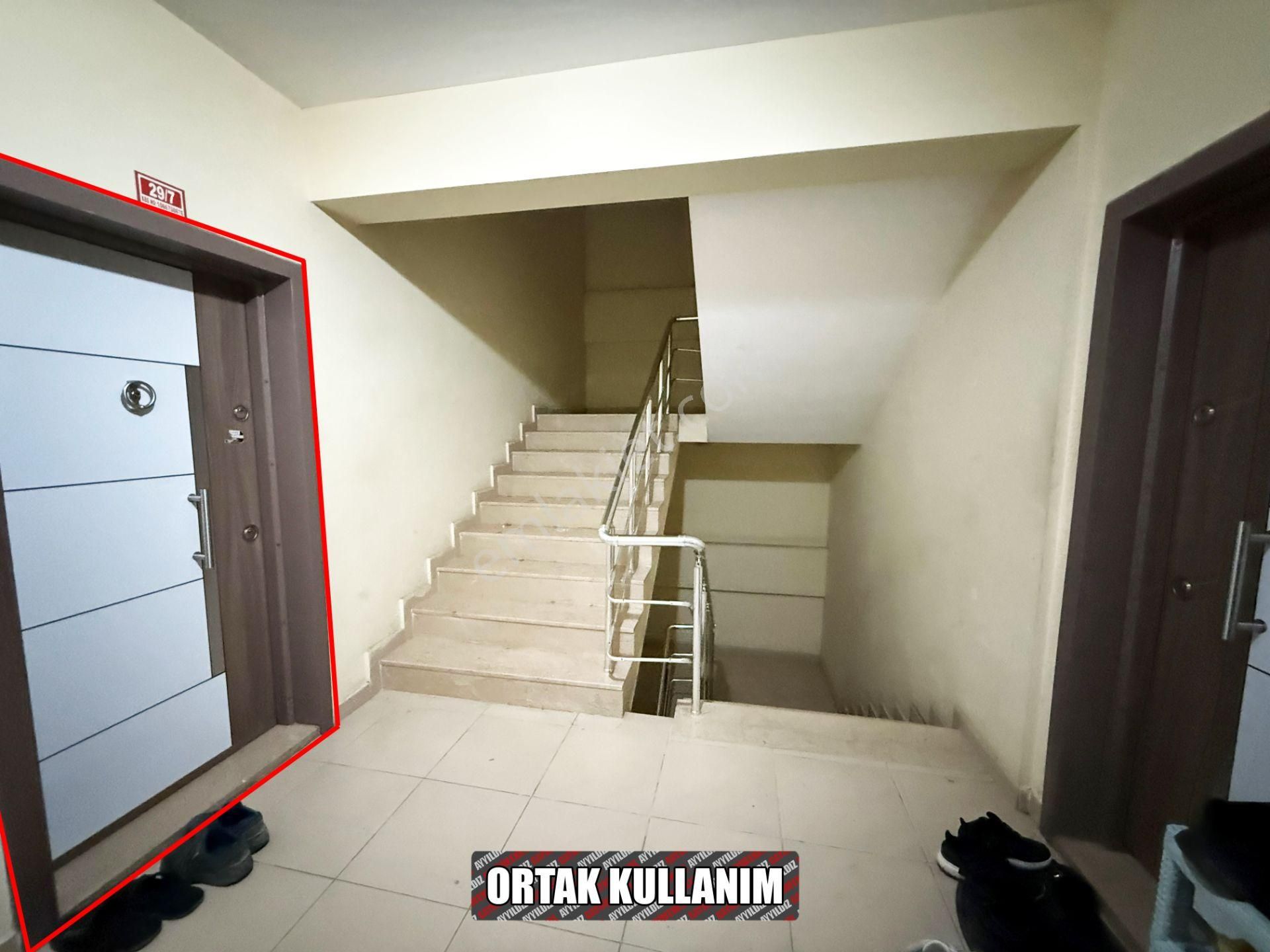 Cumhuriyet Mh.de Ara Kat 150 M2 3 Balkonlu Geniş 3+1 Daire - Görsel 34