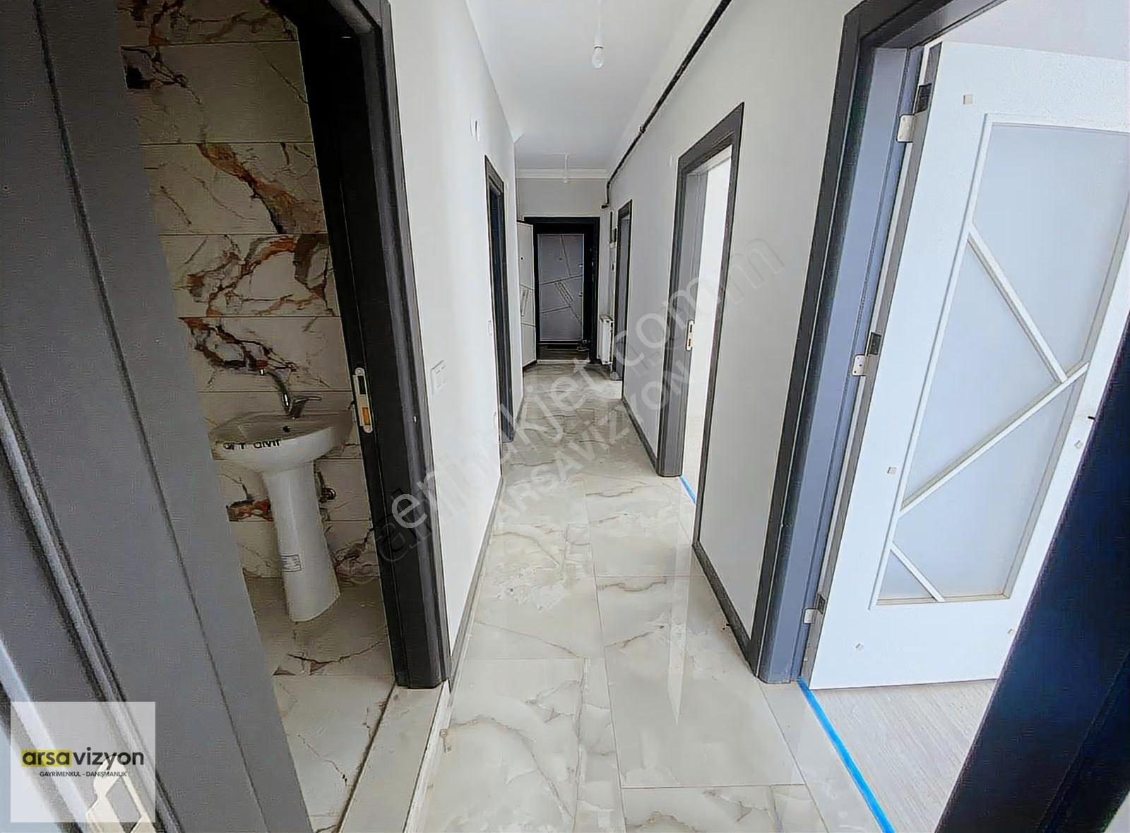 Karaköy Mahallesi 140.park Yanı | Ferah 2+1 Satılık Daire - Görsel 4