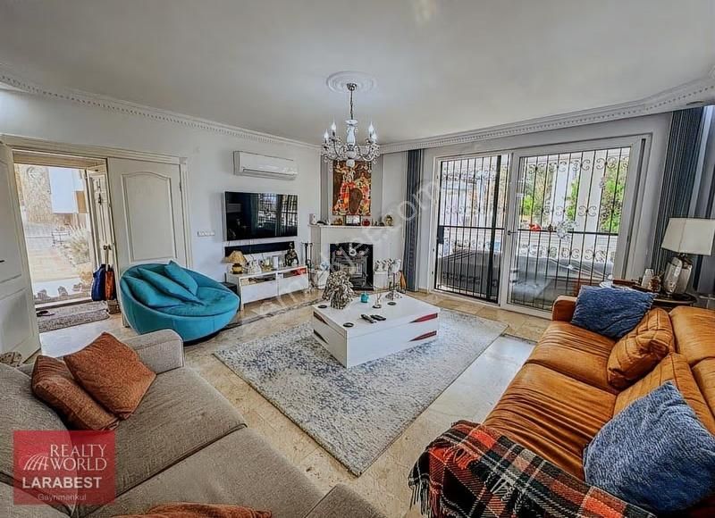 Alanya Kestel Mah. Havuzlu Site İçi Müstakil Tripleks Villa - Görsel 20