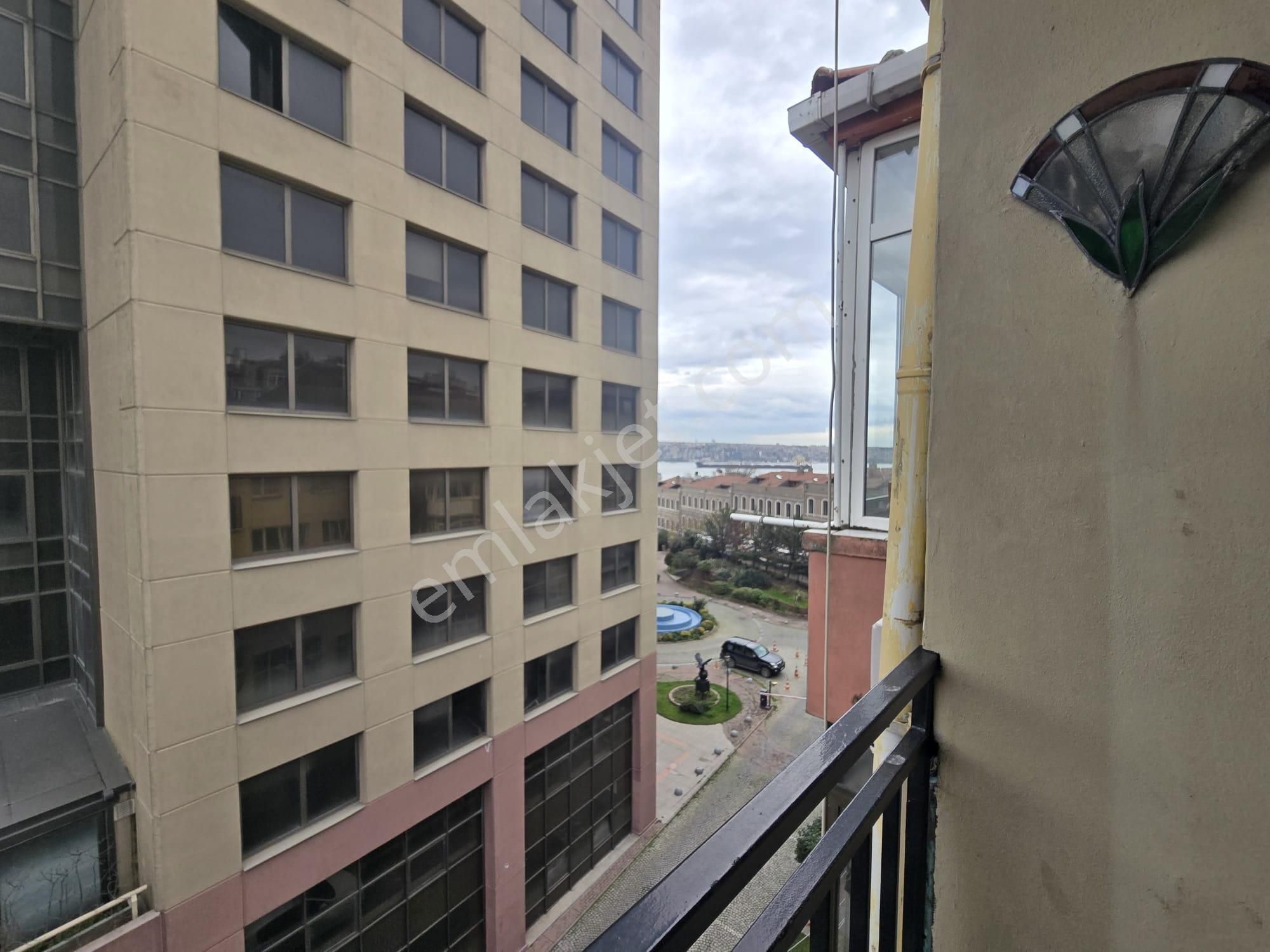 Akaretlere 2 Dk Mesafede Deniz Manzaralı Kiralık 3+1 Daire - Görsel 27