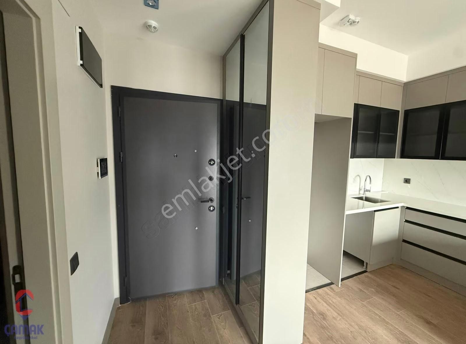 Çamak Gayrimenkulden Mezitli'de Sıfır 1+1 Kiralık Daire - Görsel 7