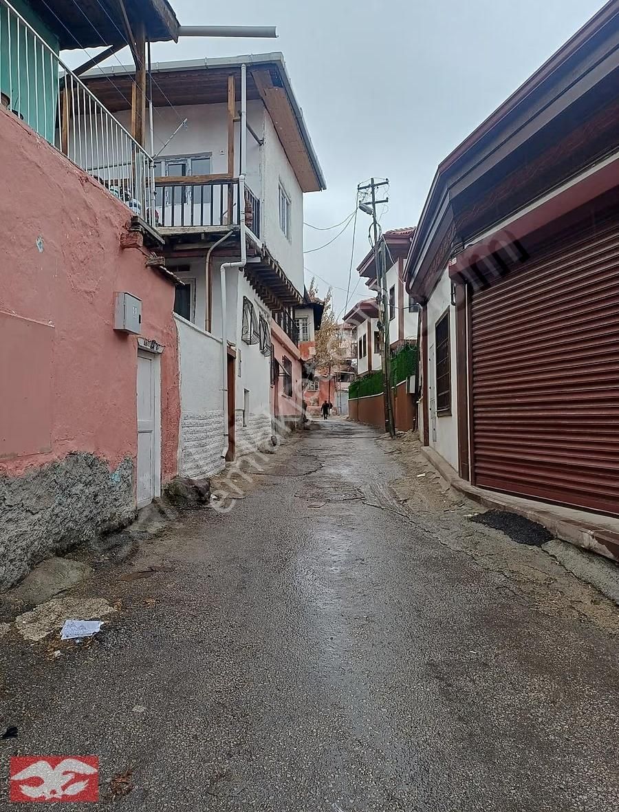 Hafta Sonuna Özel Altındağ Kale Mh.de Satılık 2 Katlı Ahşap Ev - Görsel 12