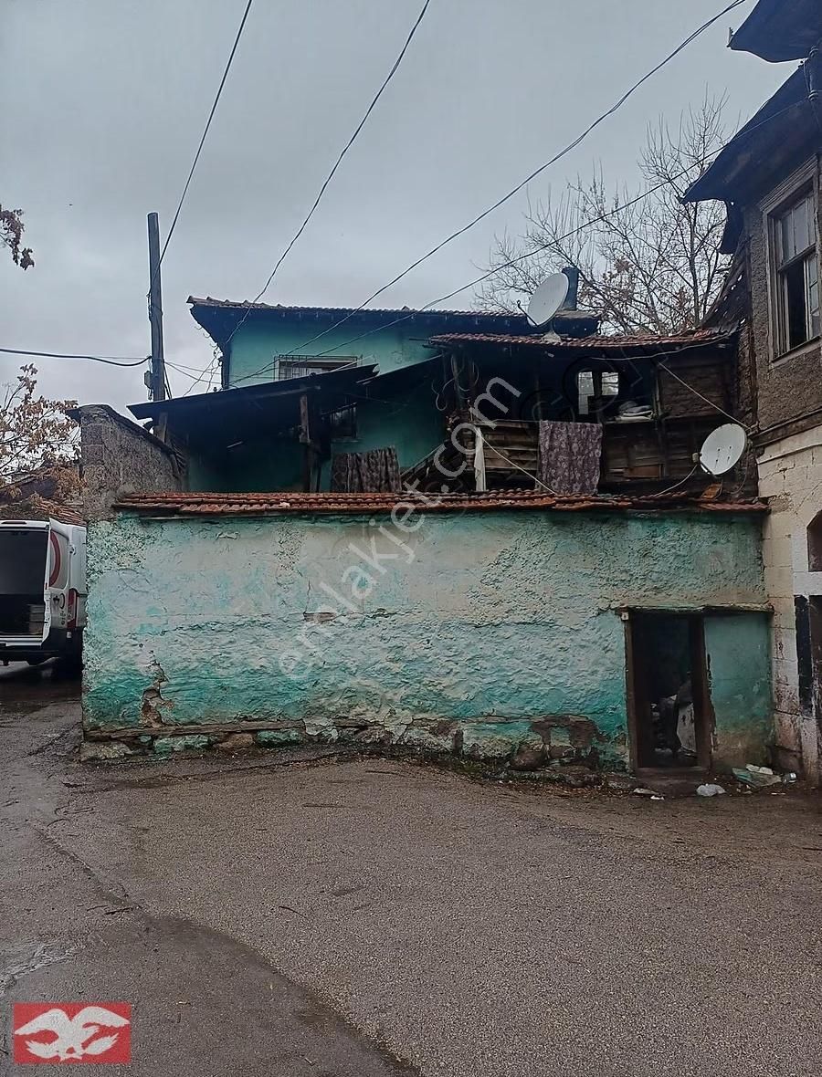 Hafta Sonuna Özel Altındağ Kale Mh.de Satılık 2 Katlı Ahşap Ev - Görsel 11