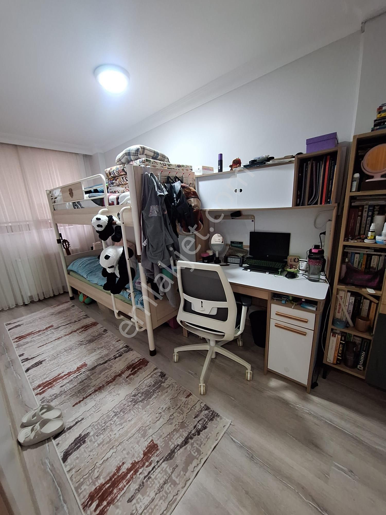 Kullanışlı Güzel Daire - Görsel 10